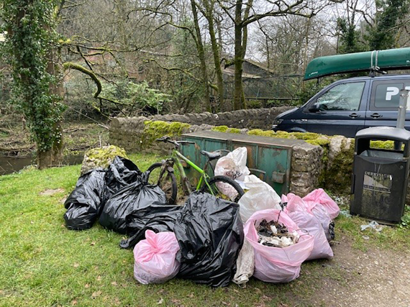River rubbish collected by Paddle Peak